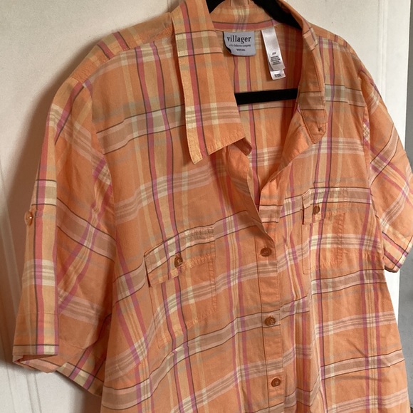 ❤️🔥5/20$ VILLAGER/Liz Claiborne💫Women's Peach/Pink Short Sleeve Button-Up Top - Picture 4 of 11